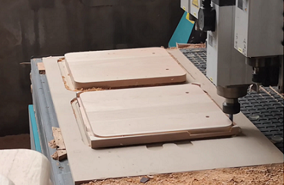 如何选择木工雕刻机开料机